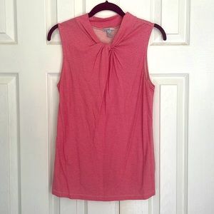 Sleeveless high neck Old Navy shirt